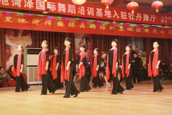 點(diǎn)擊查看詳細(xì)信息<br>標(biāo)題：賽事倩影 閱讀次數(shù)：1817
