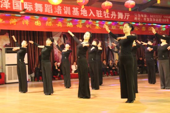 點(diǎn)擊查看詳細(xì)信息<br>標(biāo)題：賽事倩影 閱讀次數(shù)：1830