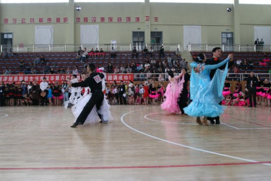 點(diǎn)擊查看詳細(xì)信息<br>標(biāo)題：賽事倩影 閱讀次數(shù)：1757