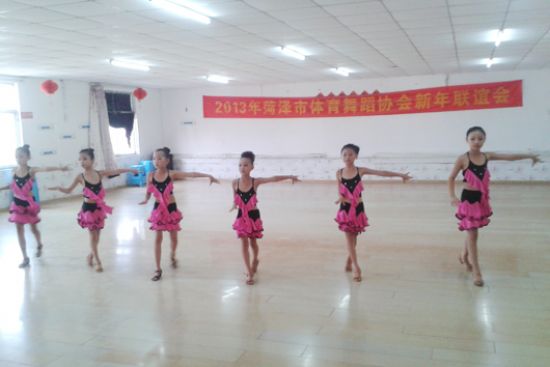 點(diǎn)擊查看詳細(xì)信息<br>標(biāo)題：賽事倩影 閱讀次數(shù)：5023