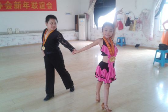 點(diǎn)擊查看詳細(xì)信息<br>標(biāo)題：賽事倩影 閱讀次數(shù)：5102
